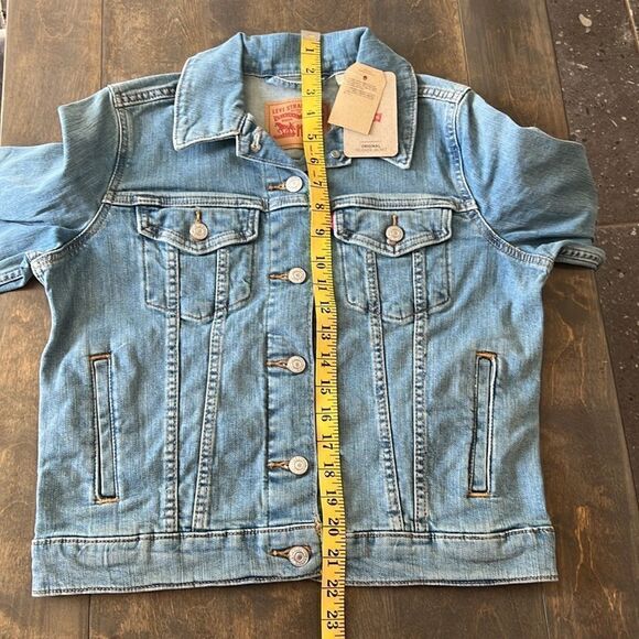 NWT Levi's 299450012 Womens Original Trucker
Denim Jacket - Picture 9 of 14